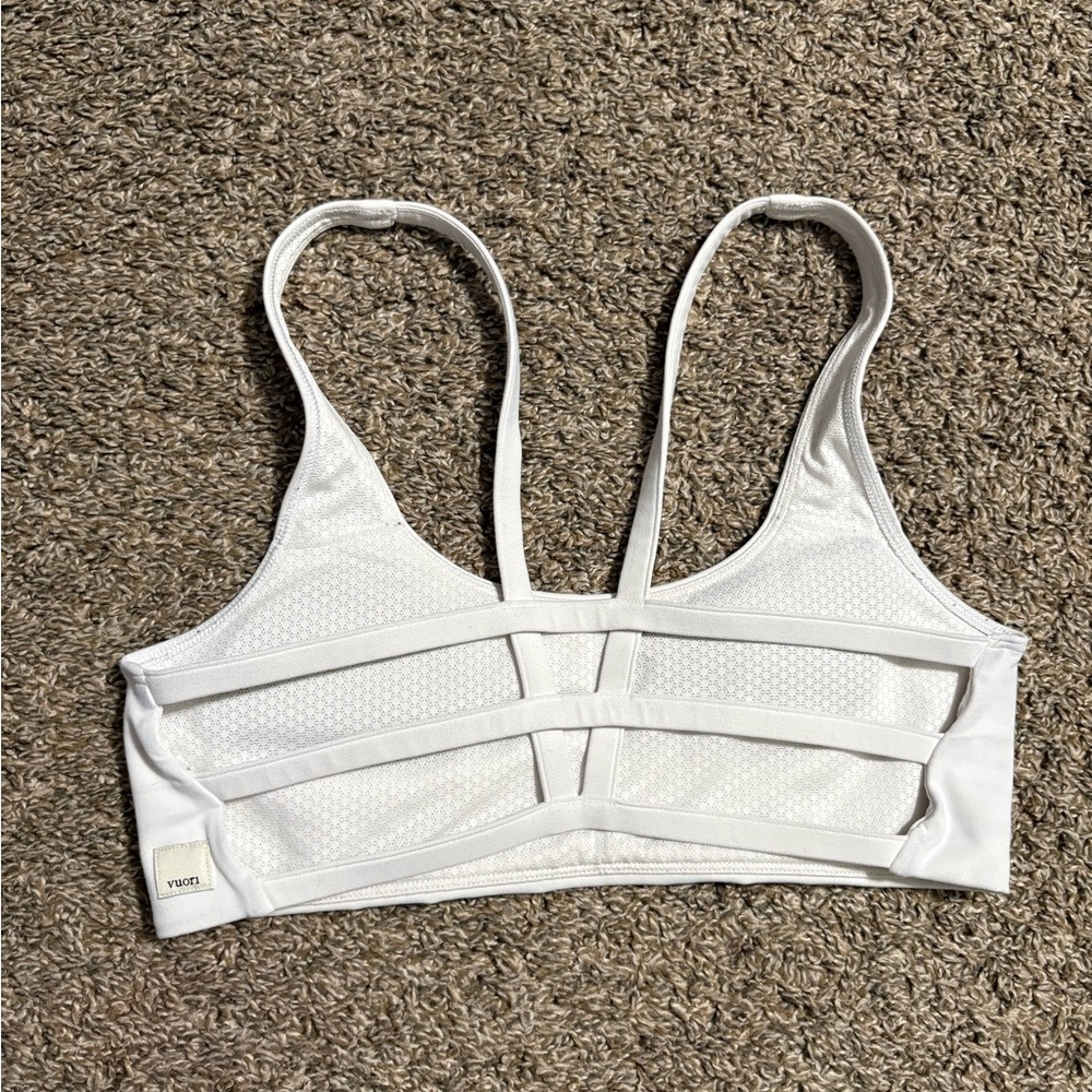 Vuori Classic White Sports Bra - Picture 2 of 5